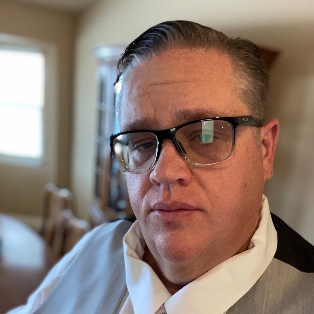 Meet your Posher, Christopher